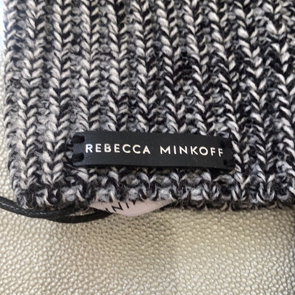Rebecca Minkoff warmers for hands or feet - Picture 3 of 6